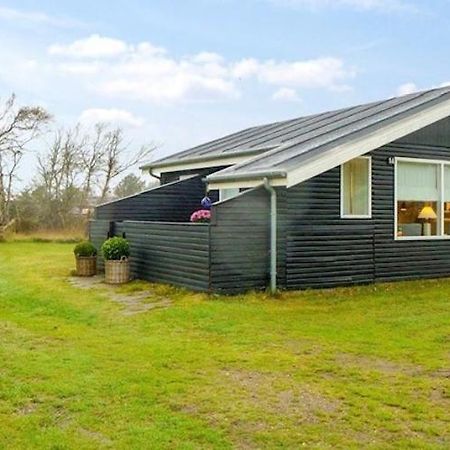 Sommerhus I Blokhus Helt Taet Pa By Og Strand 외부 사진